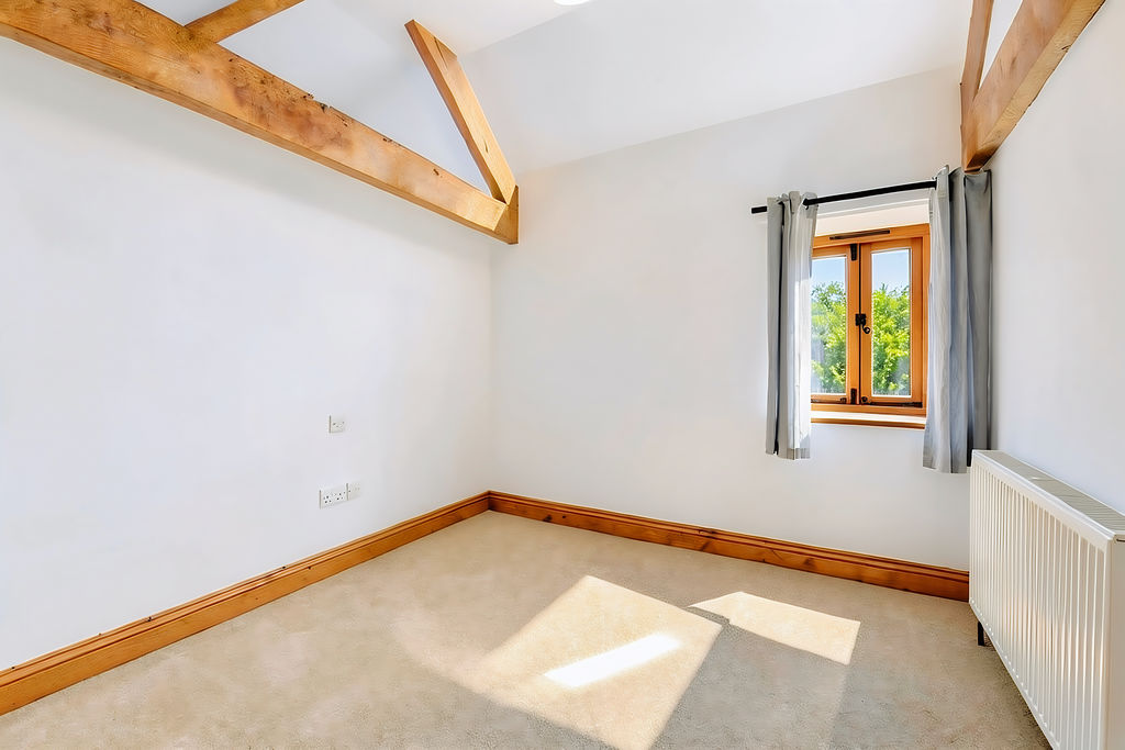 Bedroom- click for photo gallery